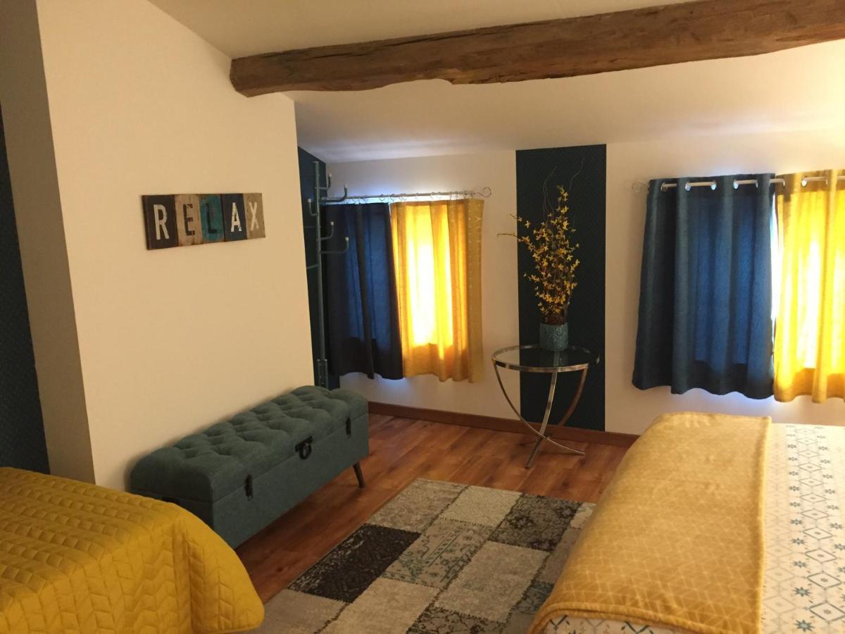 De Charme Et D'Eau Bed & Breakfast Saint-Savinien Екстериор снимка